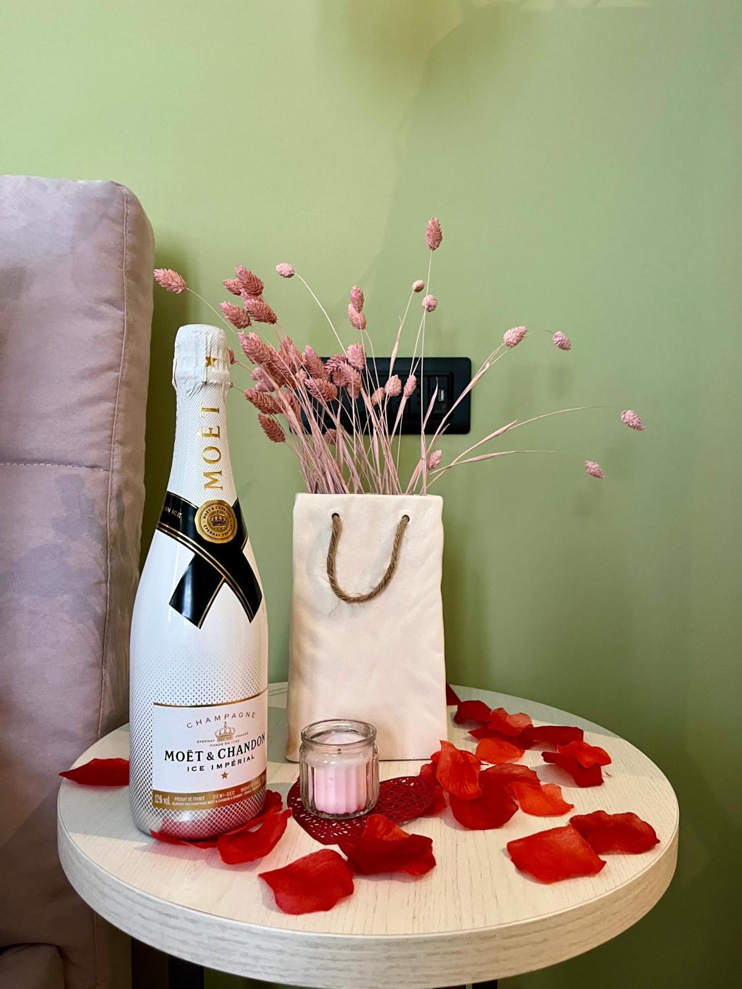 Appartement Marylin's Suite&spa Con Parcheggio Privato *